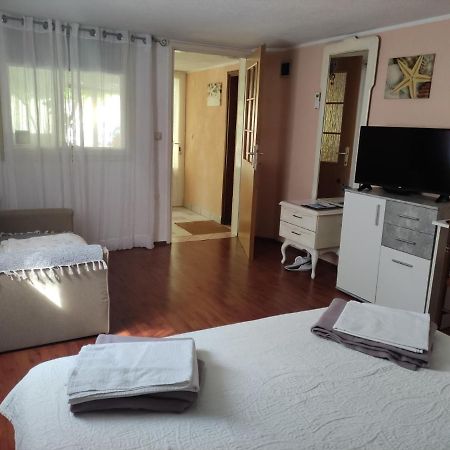 Apartman Tihana Crikvenica Zewnętrze zdjęcie