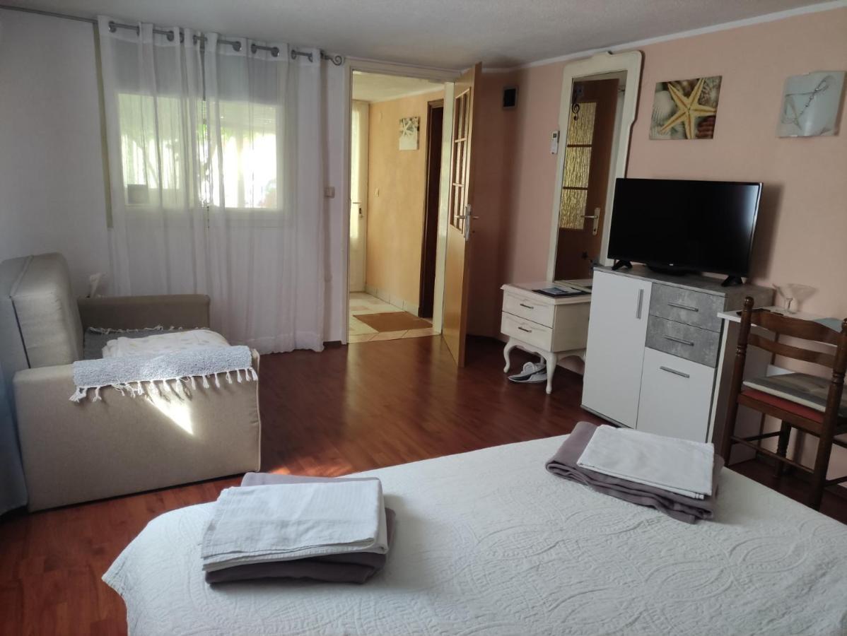 Apartman Tihana Crikvenica Zewnętrze zdjęcie